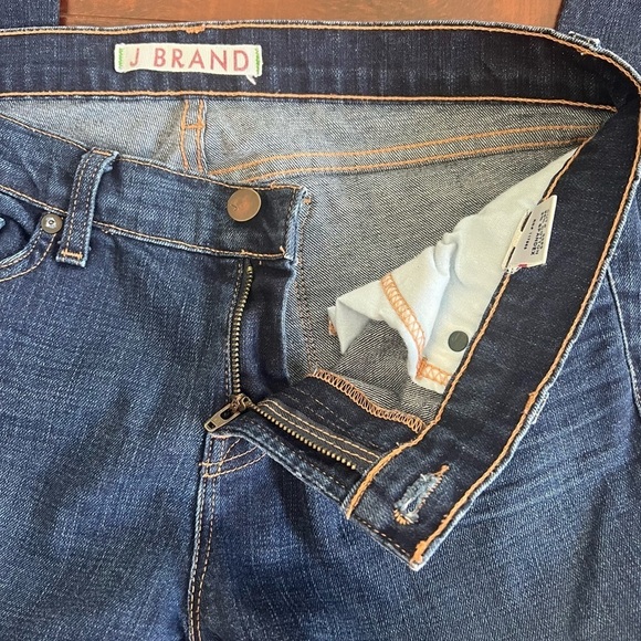 ANTHROPOLOGIE J Brand Denim Low Rise Pencil Leg Jeans Distressed Size 30 - Picture 7 of 12